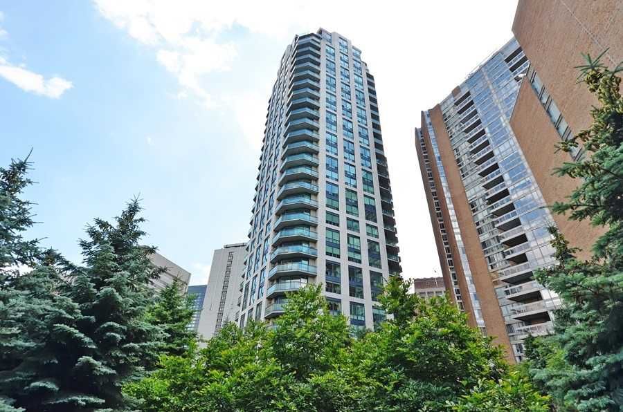 I have sold a property at 814 300 Bloor ST E in Toronto
